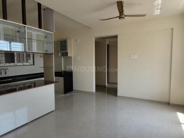 2 BHK Apartment in Jogeshwari East for rent Mumbai. The reference number is 21010577