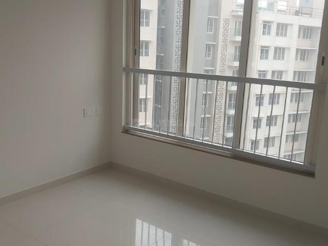 2 BHK Apartment in Jogeshwari East for rent Mumbai. The reference number is 21110690