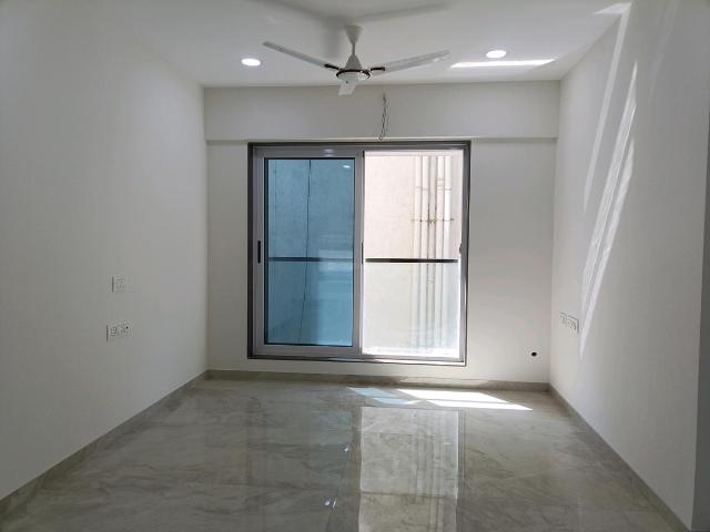 2 BHK Apartment in Jogeshwari East for resale Mumbai. The reference number is 19858319