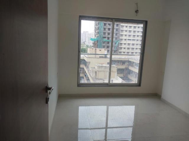 2 BHK Apartment in Jogeshwari East for resale Mumbai. The reference number is 21013786