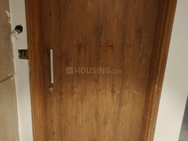 2 BHK Apartment in Jogeshwari East for resale Mumbai. The reference number is 21051517