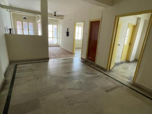 2 BHK Apartment in Joka for rent Kolkata. The reference number is 20873645