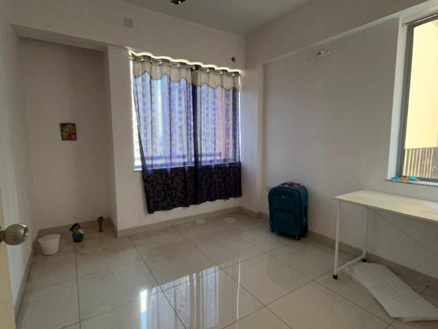 2 BHK Apartment in Joka for rent Kolkata. The reference number is 21125999