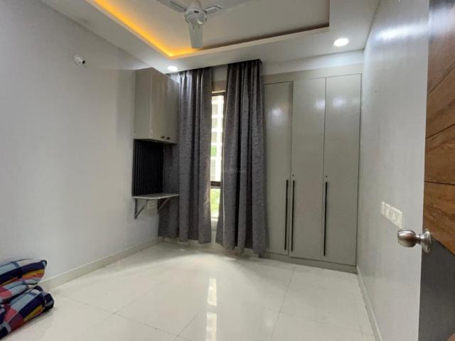 2 BHK Apartment in Joka for rent Kolkata. The reference number is 21197230