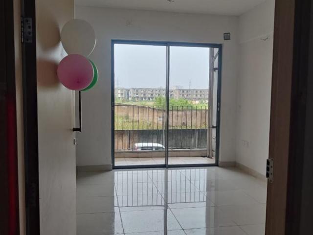 2 BHK Apartment in Joka for resale Kolkata. The reference number is 20654519