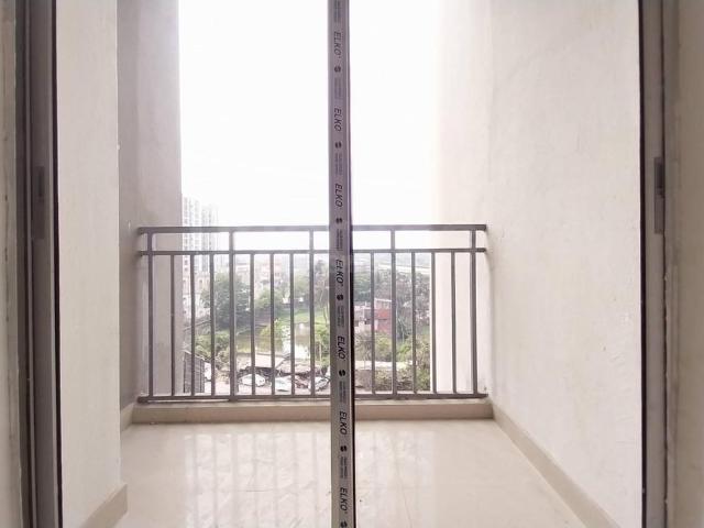 2 BHK Apartment in Joka for resale Kolkata. The reference number is 21020865