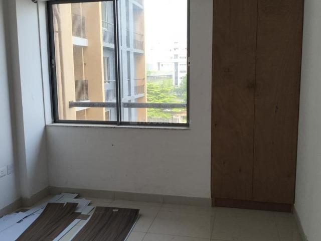 2 BHK Apartment in Joka for resale Kolkata. The reference number is 21083244