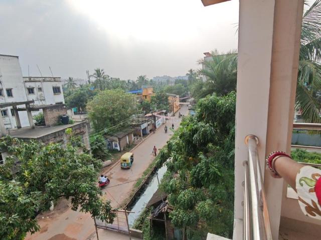 2 BHK Apartment in Joka for resale Kolkata. The reference number is 21329707