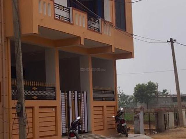 2 BHK Apartment in Jat Colony for rent Sikar. The reference number is 7387411