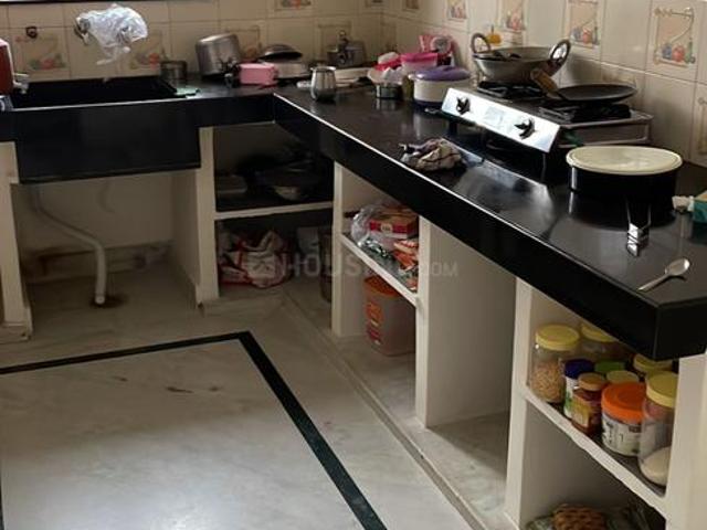 2 BHK Apartment in Jawahar Nagar for rent Jaipur. The reference number is 17980939