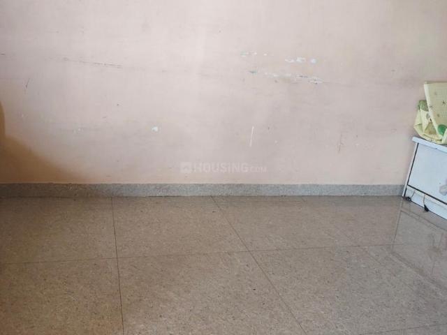 2 BHK Apartment in Jawaharlal Housing Society for rent Solapur. The reference number is 10065963