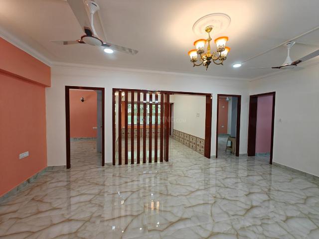 2 BHK Apartment in Jayamahal for rent Bengaluru. The reference number is 20969262