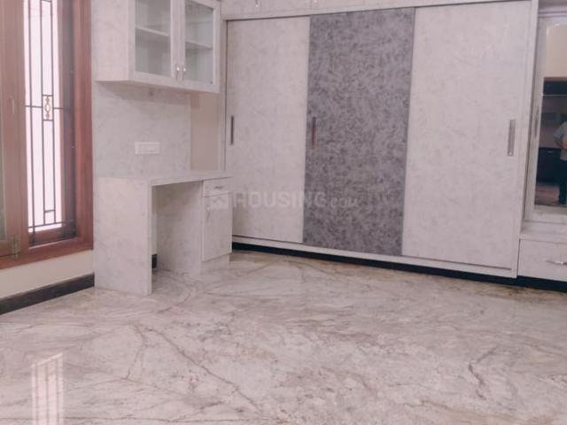 2 BHK Apartment in Jayanagar for rent Bengaluru. The reference number is 18430042