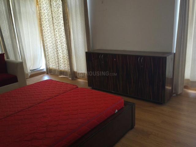 2 BHK Apartment in Jaypee Greens for rent Greater Noida. The reference number is 19807360
