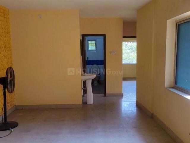2 BHK Apartment in Jadavpur for rent Kolkata. The reference number is 17078495