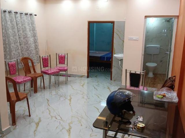 2 BHK Apartment in Jadavpur for rent Kolkata. The reference number is 20672334