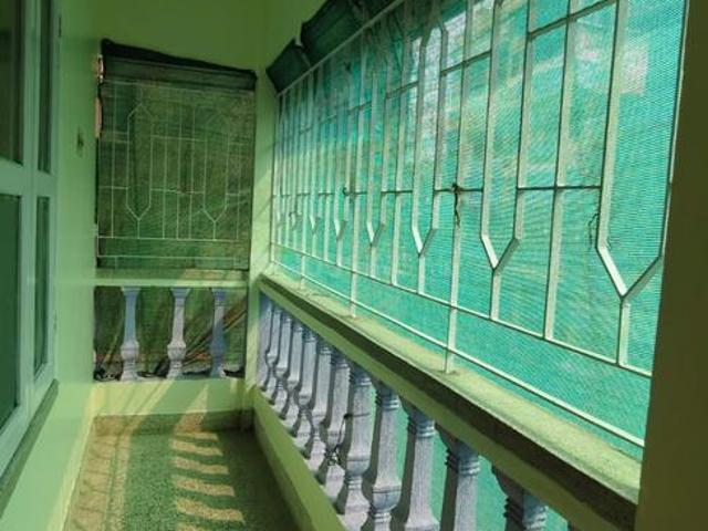 2 BHK Apartment in Jadavpur for rent Kolkata. The reference number is 21275991