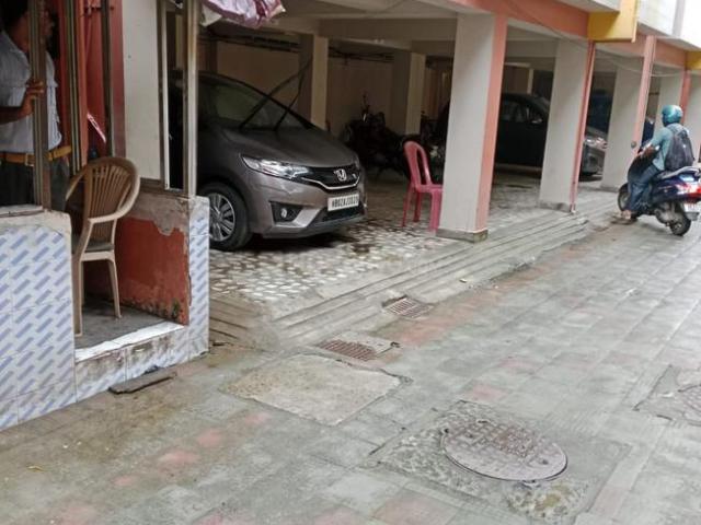 2 BHK Apartment in Jadavpur for rent Kolkata. The reference number is 21320340