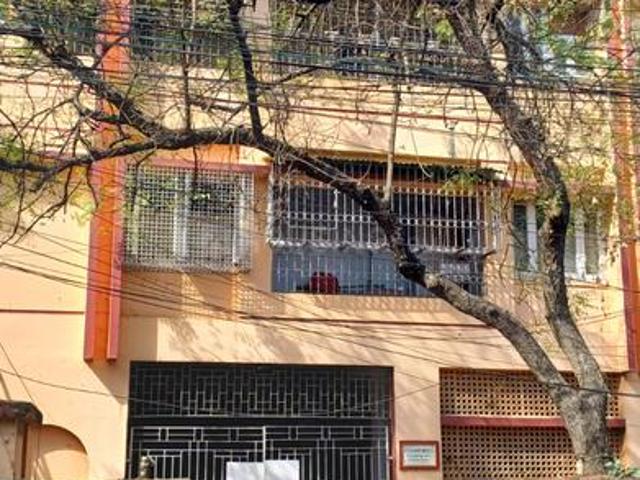 2 BHK Apartment in Jadavpur for resale Kolkata. The reference number is 15936459