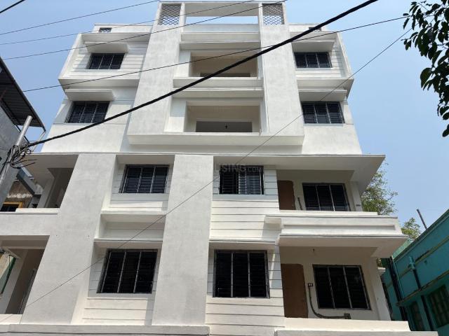2 BHK Apartment in Jadavpur for resale Kolkata. The reference number is 19815730