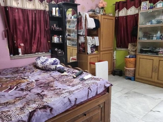 2 BHK Apartment in Jadavpur for resale Kolkata. The reference number is 21152286
