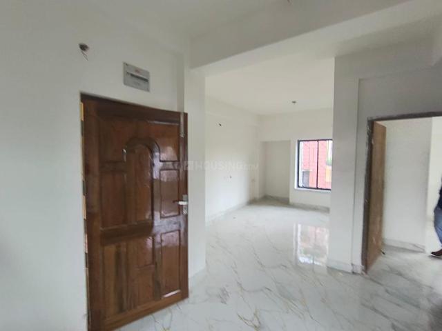 2 BHK Apartment in Jadavpur for resale Kolkata. The reference number is 21191760