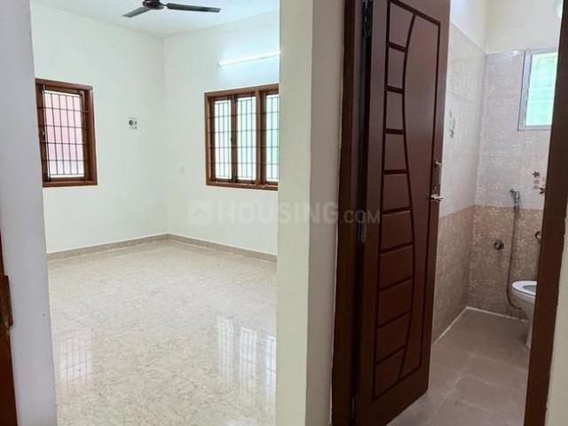 2 BHK Apartment in Jagadamba Junction for rent Visakhapatnam. The reference number is 19364705