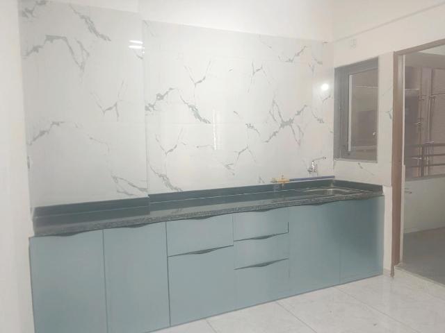 2 BHK Apartment in Jagatpur for rent Ahmedabad. The reference number is 17457089