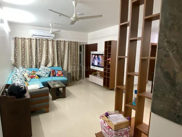 2 BHK Apartment in Jagatpur for rent Ahmedabad. The reference number is 17618208