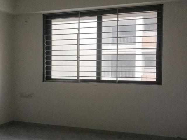 2 BHK Apartment in Jagatpur for rent Ahmedabad. The reference number is 19472933