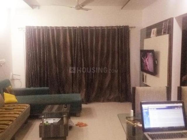 2 BHK Apartment in Jagatpur for rent Ahmedabad. The reference number is 19693446