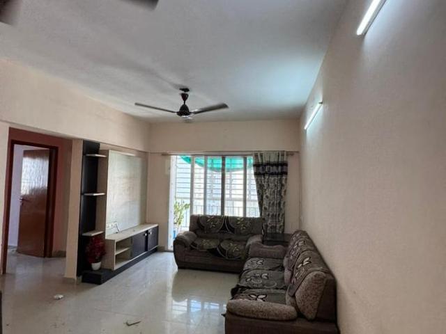 2 BHK Apartment in Jagatpur for rent Ahmedabad. The reference number is 20251258