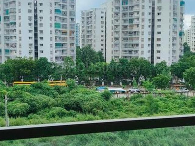 2 BHK Apartment in Jagatpur for rent Ahmedabad. The reference number is 20728033