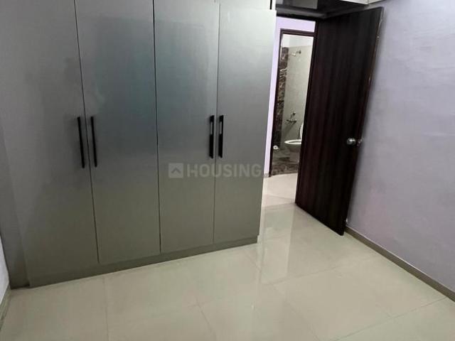 2 BHK Apartment in Jagatpur for rent Ahmedabad. The reference number is 20976981