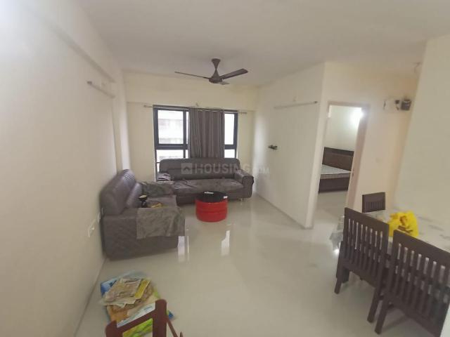 2 BHK Apartment in Jagatpur for rent Ahmedabad. The reference number is 20973179