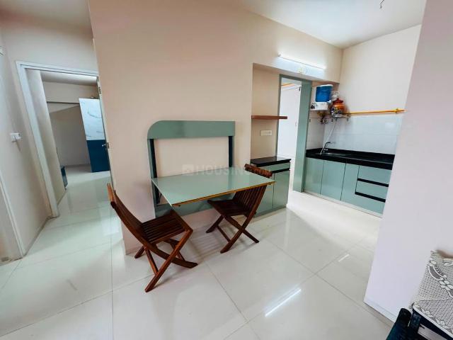2 BHK Apartment in Jagatpur for rent Ahmedabad. The reference number is 21036838