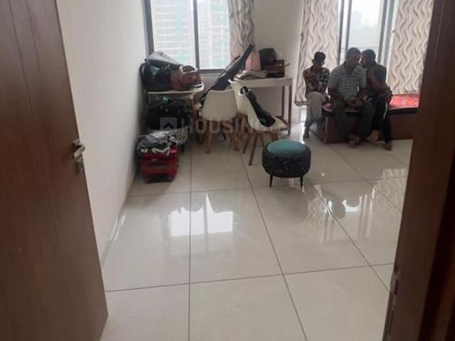 2 BHK Apartment in Jagatpur for rent Ahmedabad. The reference number is 21229671
