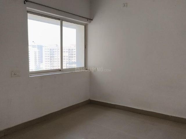 2 BHK Apartment in Jagatpur for rent Ahmedabad. The reference number is 21223475