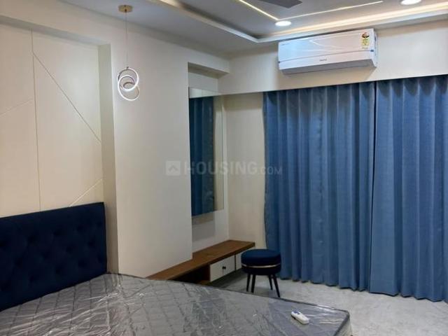 2 BHK Apartment in Jagatpur for rent Ahmedabad. The reference number is 21324751