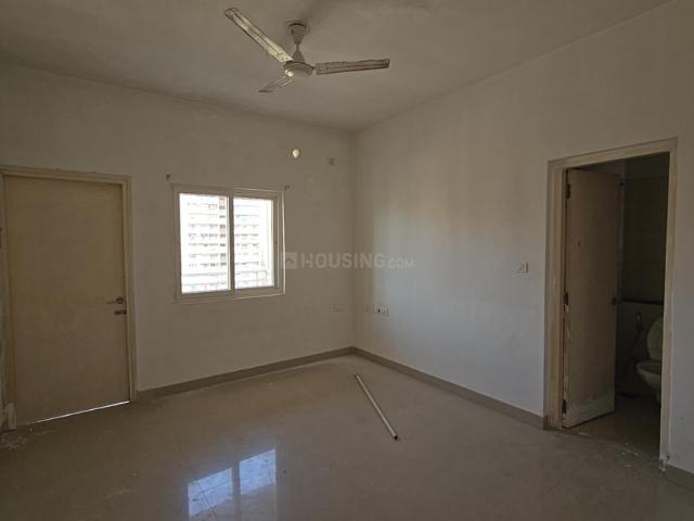 2 BHK Apartment in Jagatpur for rent Ahmedabad. The reference number is 21332182