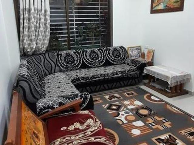 2 BHK Apartment in Jagatpur for rent Ahmedabad. The reference number is 21349080