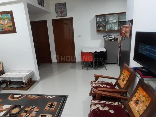 2 BHK Apartment in Jagatpur for rent Ahmedabad. The reference number is 21360590