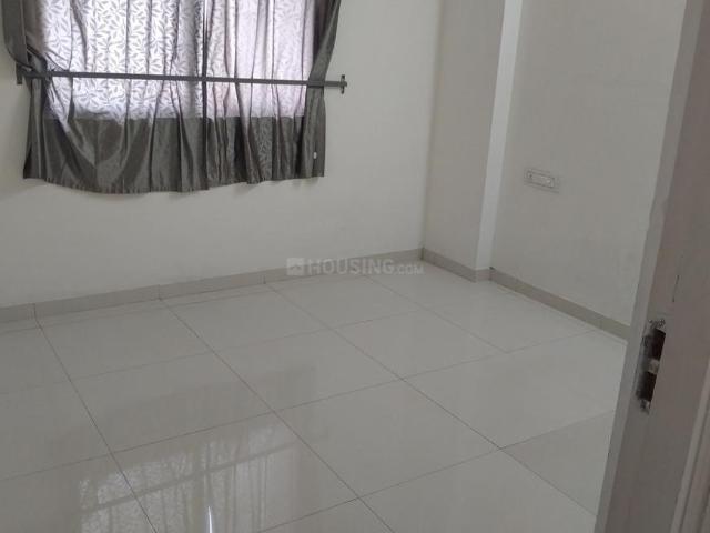 2 BHK Apartment in Jagatpur for rent Ahmedabad. The reference number is 21361720
