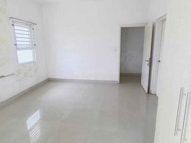 2 BHK Apartment in Jagatpur for resale Ahmedabad. The reference number is 16122992