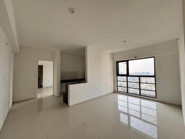 2 BHK Apartment in Jagatpur for resale Ahmedabad. The reference number is 18563209