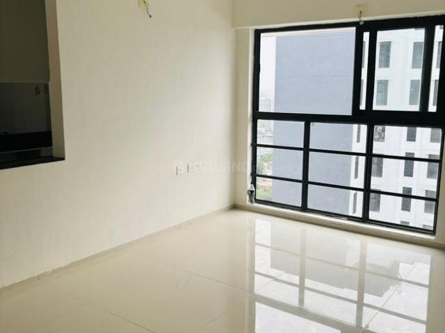 2 BHK Apartment in Jagatpur for resale Ahmedabad. The reference number is 18220563