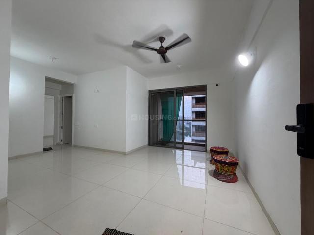 2 BHK Apartment in Jagatpur for resale Ahmedabad. The reference number is 21071577