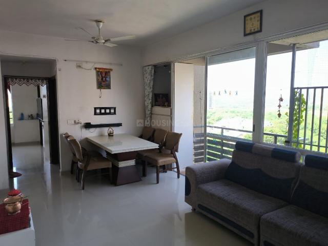 2 BHK Apartment in Jagatpur for resale Ahmedabad. The reference number is 21077627