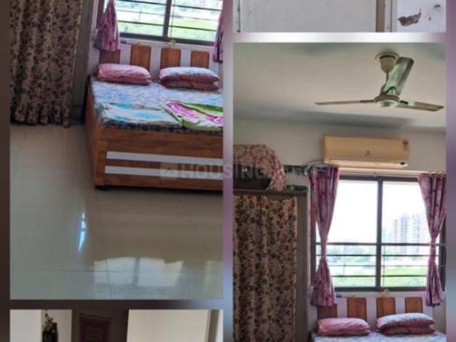 2 BHK Apartment in Jagatpur for resale Ahmedabad. The reference number is 21190526