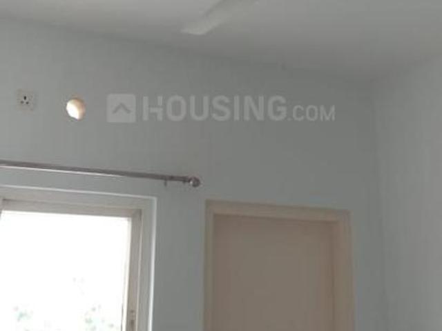 2 BHK Apartment in Jagatpur for resale Ahmedabad. The reference number is 8482050
